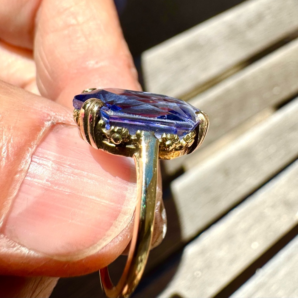 14k Blue Spinel Ring - Picture 11 of 13
